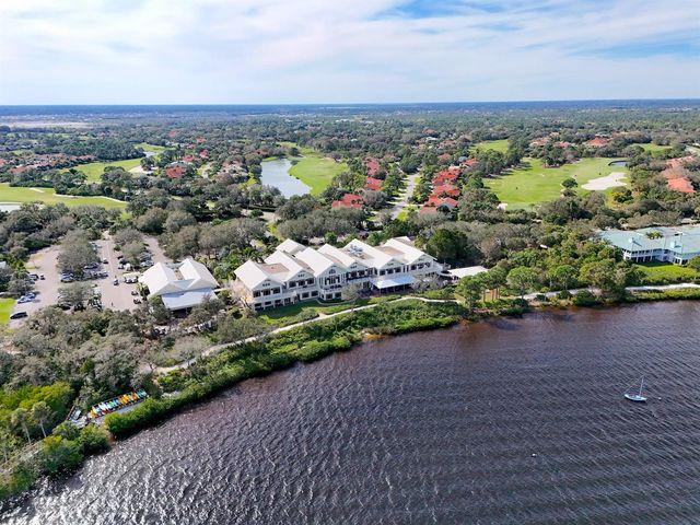 2201 NW Seagrass Drive, Palm City, FL 34990