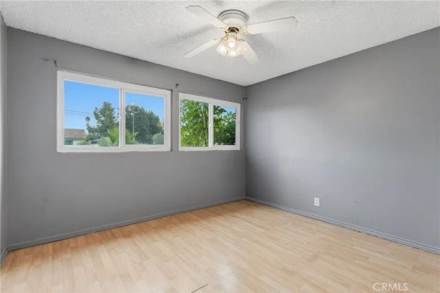 8233 Fallbrook, West Hills, CA 91304