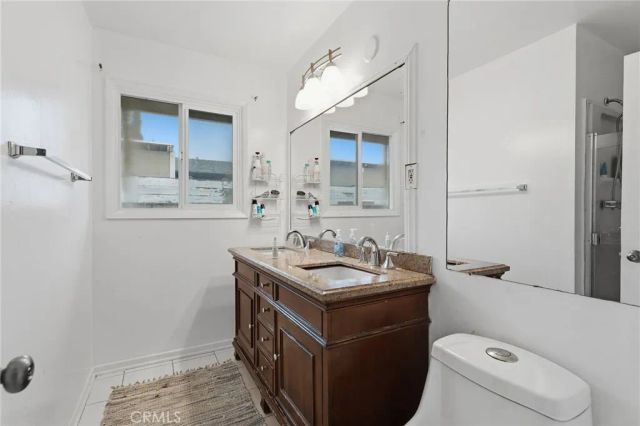 8233 Fallbrook, West Hills, CA 91304