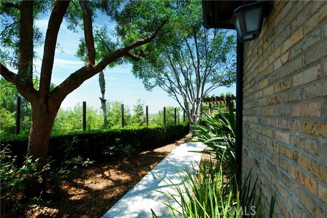 99 Fuchsia, Lake Forest (el Toro), CA 92630