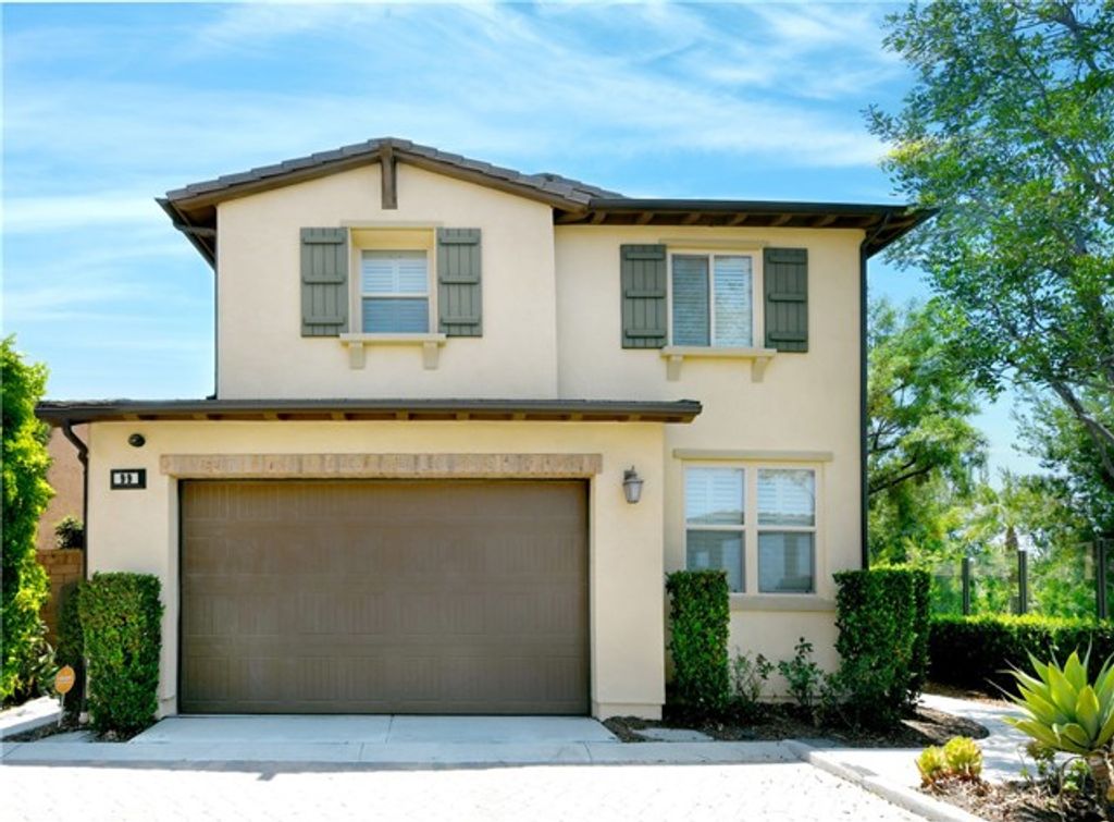99 Fuchsia, Lake Forest (el Toro), CA 92630