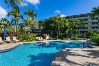 1 Keahole Place 2113, Honolulu, HI 96825