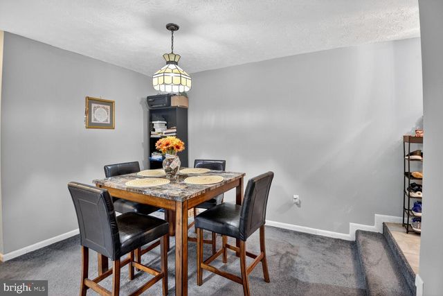 8007 MANDAN RD #203, Greenbelt, MD 20770