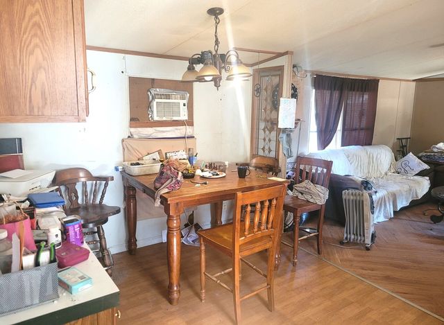 112 E Oak Street, Yantis, TX 75497