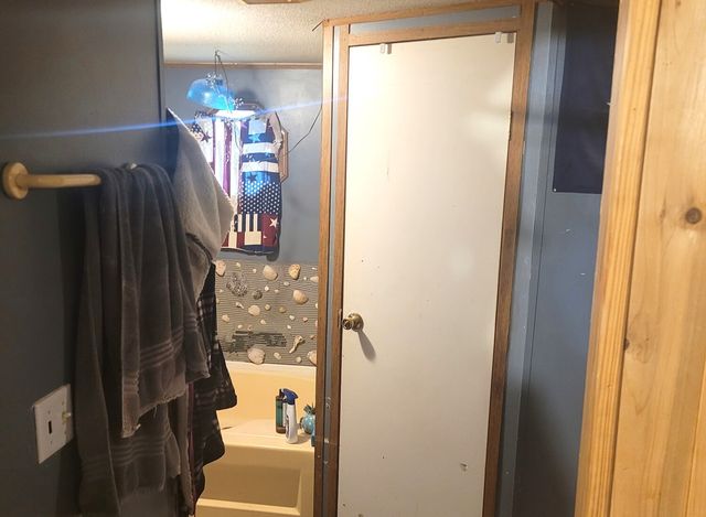 112 E Oak Street, Yantis, TX 75497