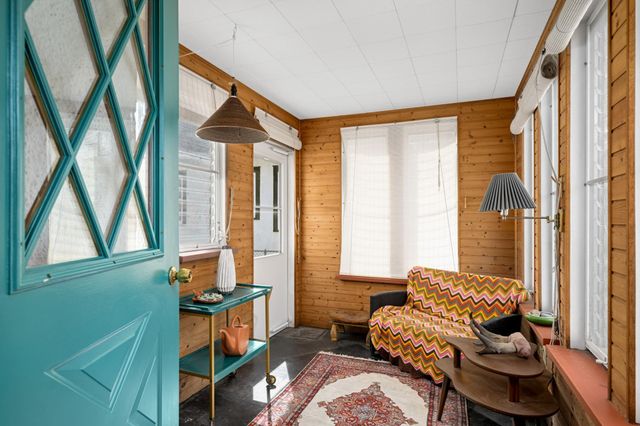 4211 Upton Avenue N, Minneapolis, MN 55412