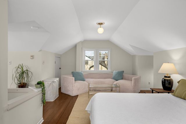 4211 Upton Avenue N, Minneapolis, MN 55412