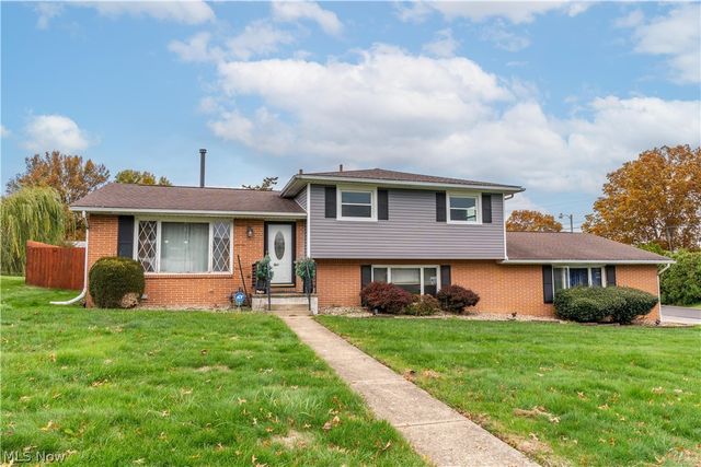 1227 33rd Street NE, Canton, OH 44714