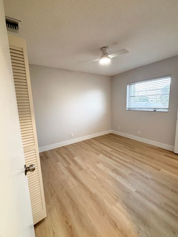 531 N J Street 5, Lake Worth Beach, FL 33460