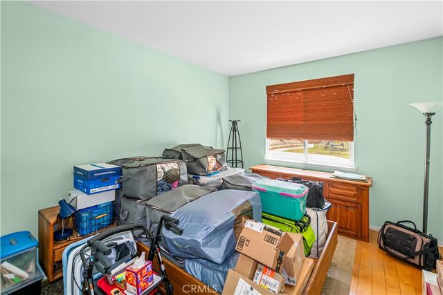 925 Hemingway Drive, Corona, CA 92878