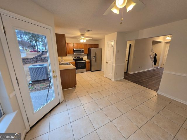 834 Kendall Park Drive, Winder, GA 30680