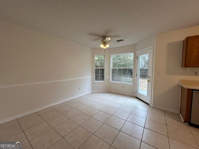 834 Kendall Park Drive, Winder, GA 30680