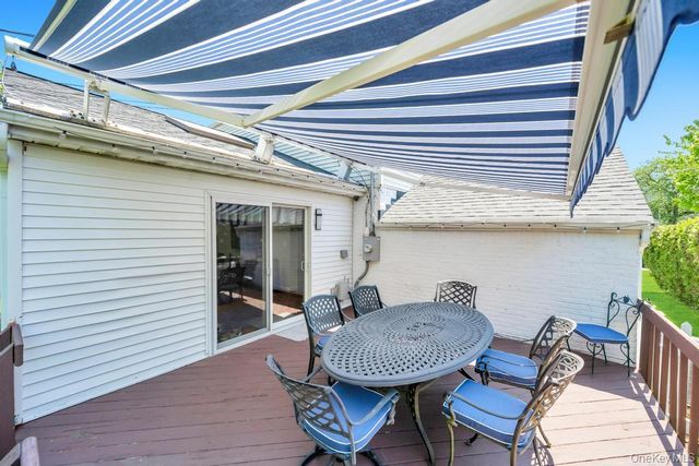 107 Pine Street, Garden City, NY 11530
