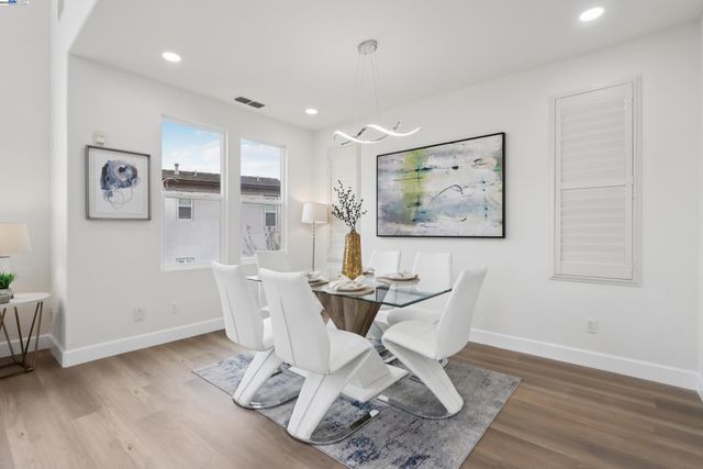 3364 Chartwell St, San Ramon, CA 94583