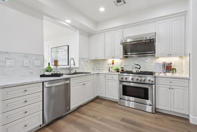 3364 Chartwell St, San Ramon, CA 94583