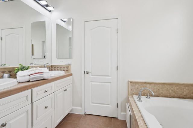 3364 Chartwell St, San Ramon, CA 94583