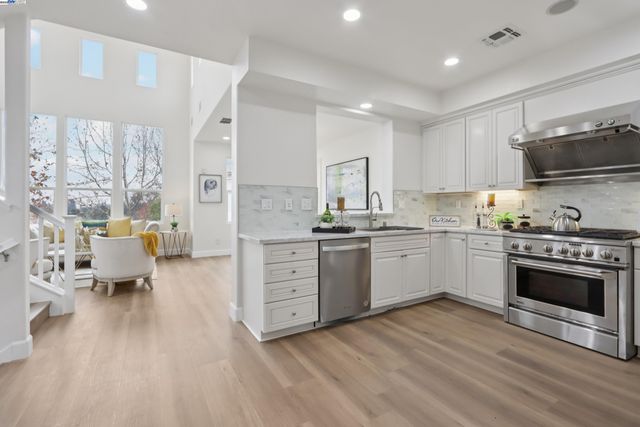 3364 Chartwell St, San Ramon, CA 94583