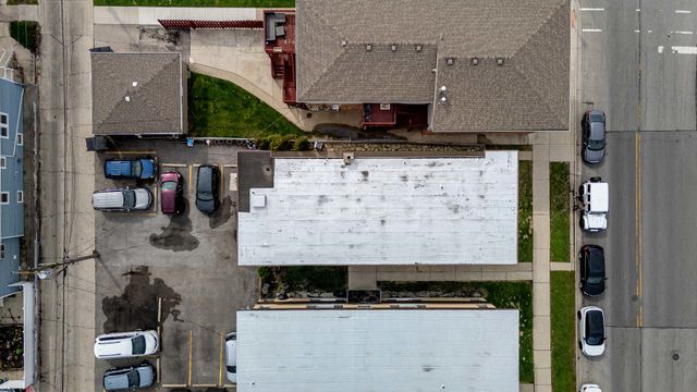 7441 W Fullerton Avenue 1N, Elmwood Park, IL 60707