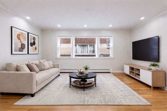 7441 W Fullerton Avenue 1N, Elmwood Park, IL 60707