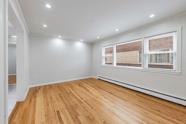 7441 W Fullerton Avenue 1N, Elmwood Park, IL 60707