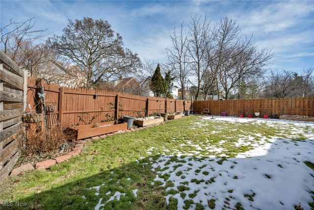 18111 Marcella Road, Cleveland, OH 44119