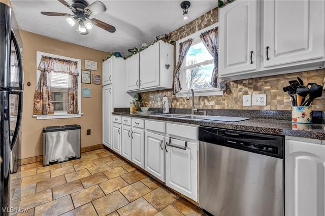 18111 Marcella Road, Cleveland, OH 44119