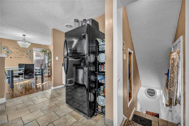 18111 Marcella Road, Cleveland, OH 44119