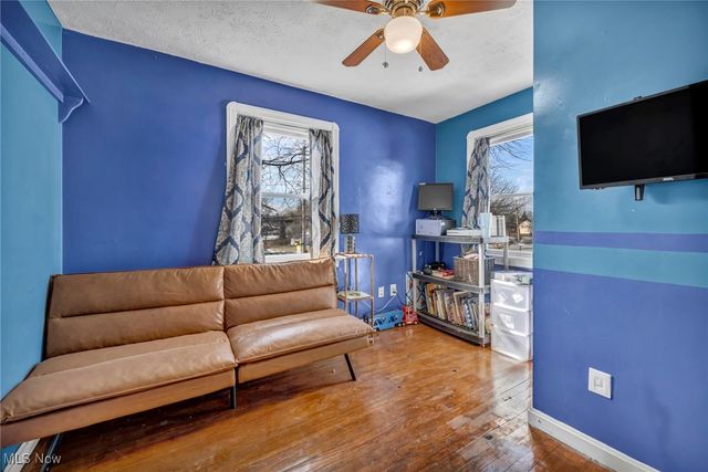 18111 Marcella Road, Cleveland, OH 44119