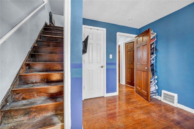 18111 Marcella Road, Cleveland, OH 44119