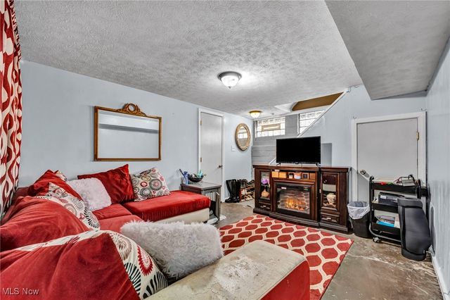 18111 Marcella Road, Cleveland, OH 44119