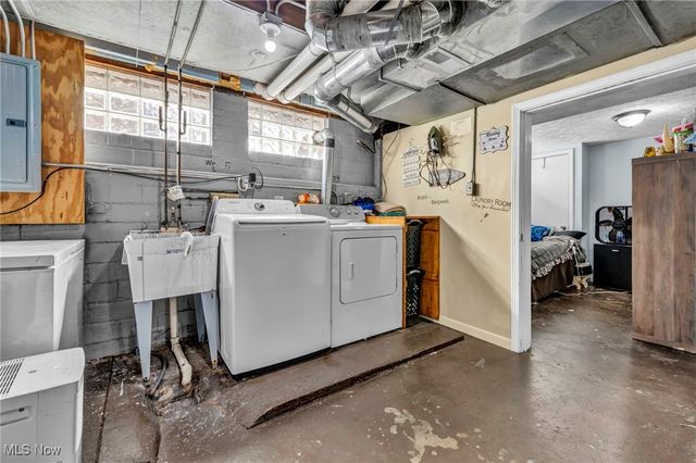 18111 Marcella Road, Cleveland, OH 44119