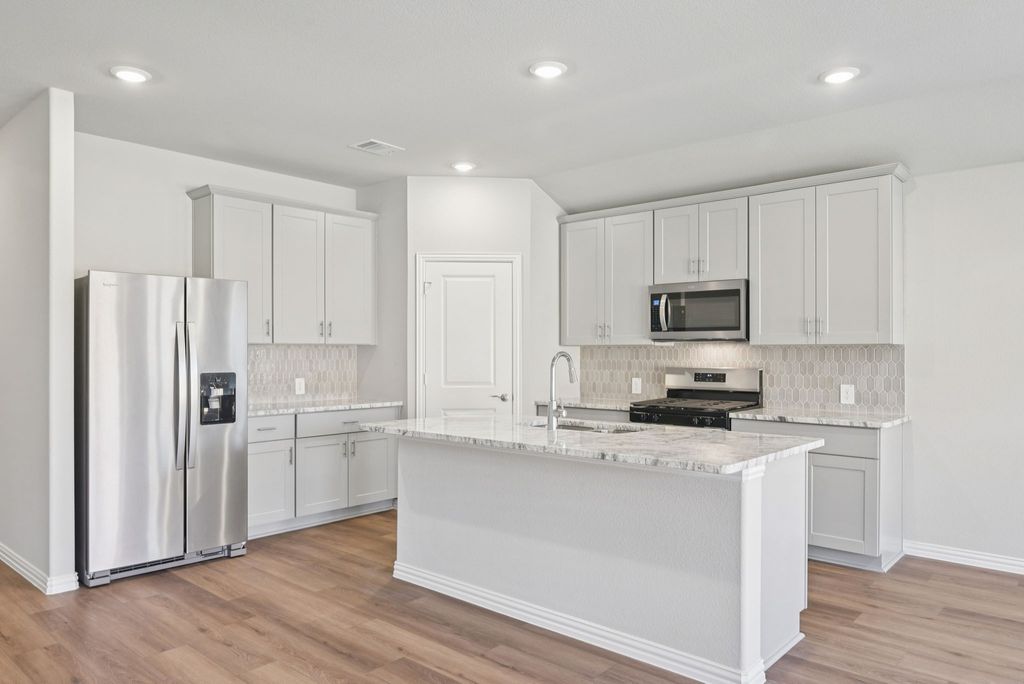 2612 Nicole Drive, Denton, TX 76208 — exterior