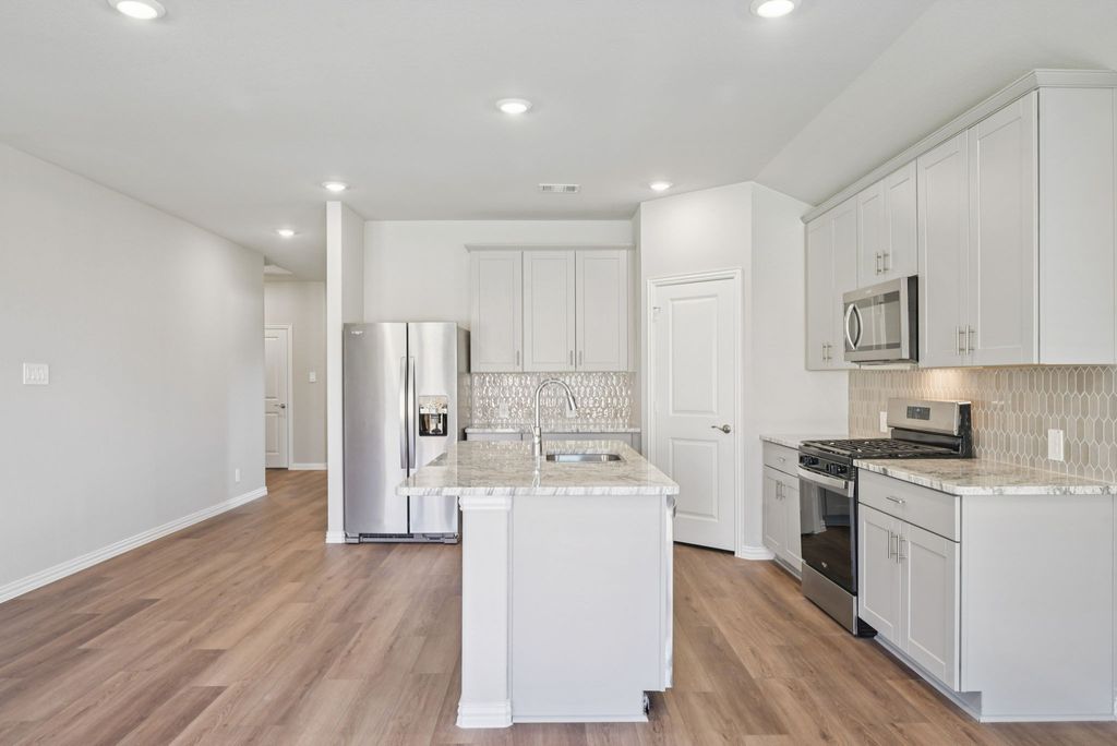 2612 Nicole Drive, Denton, TX 76208 — photo 4