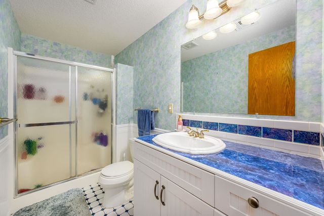 13905 W Remington Ct, Wichita, KS 67235