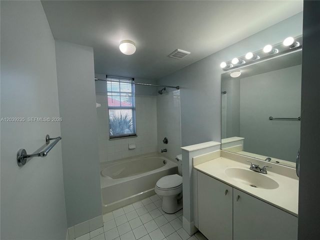 6020 W Sample Rd 308, Coral Springs, FL 33067