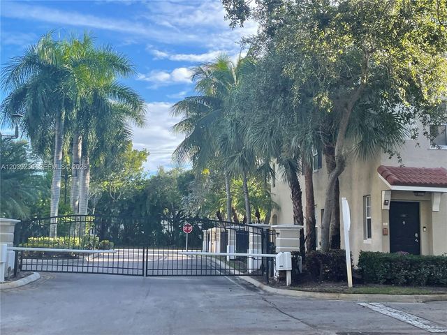 6020 W Sample Rd 308, Coral Springs, FL 33067