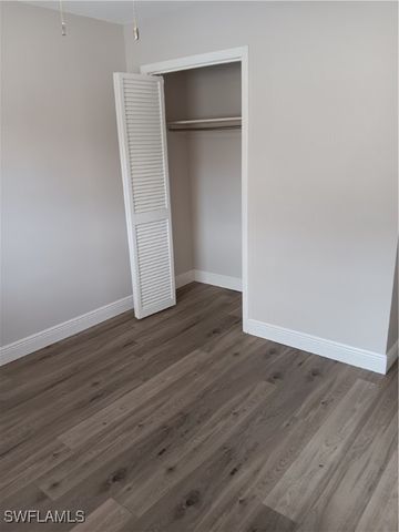 3325 Airport RD N H7, Naples, FL 34105