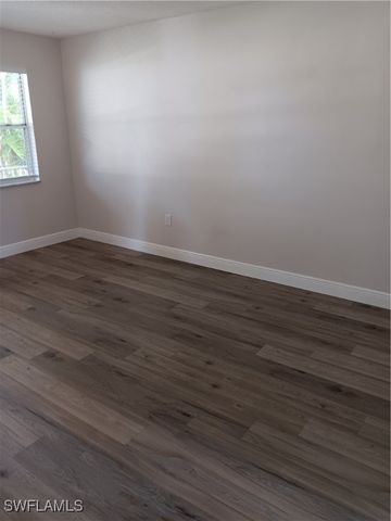 3325 Airport RD N H7, Naples, FL 34105