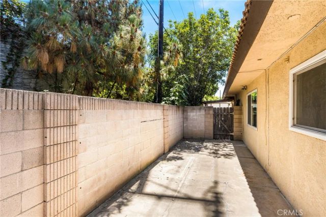 1940 E Stearns Avenue, Orange, CA 92866