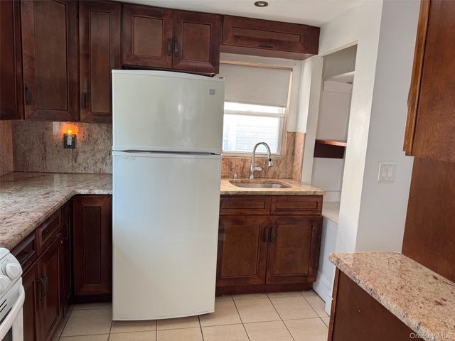 93-31 215th Street 2, Queens Village, NY 11428