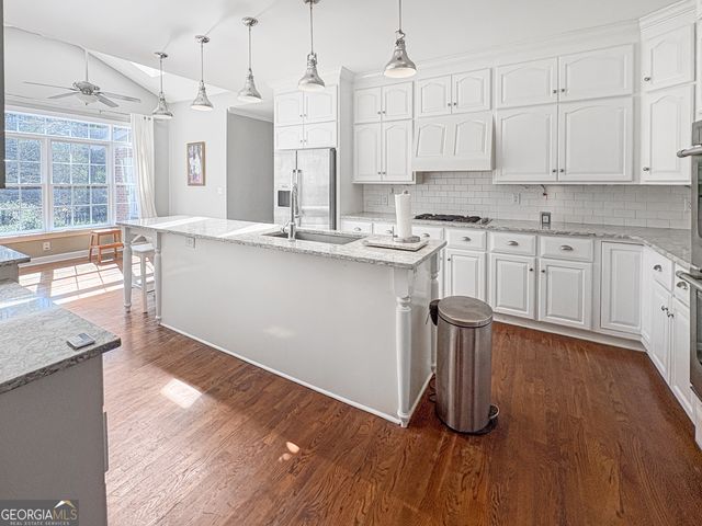 118 Ashford Park, Macon, GA 31210