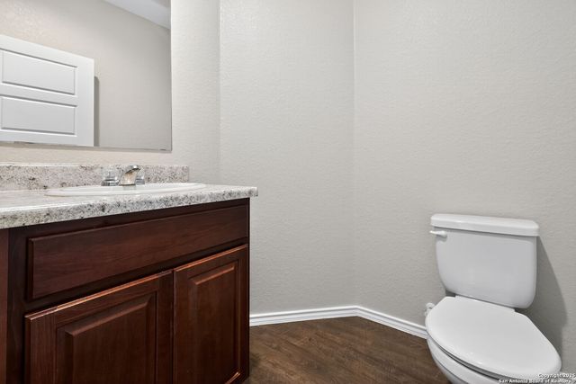 3916 Asher Alley, St Hedwig, TX 78152
