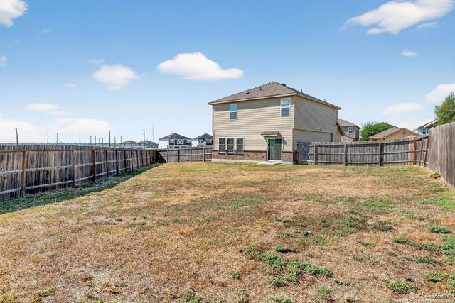 3916 Asher Alley, St Hedwig, TX 78152