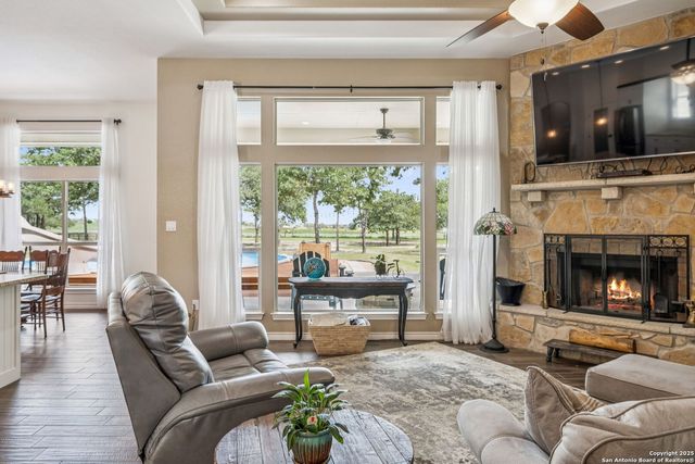 164 Sendera, La Vernia, TX 78121