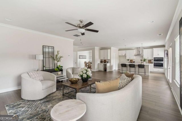 5566 Overview Drive, Flowery Branch, GA 30542