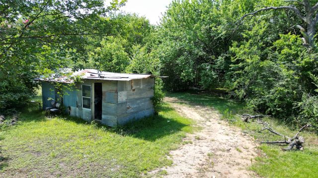 833 Carmela Court, Cleburne, TX 76031