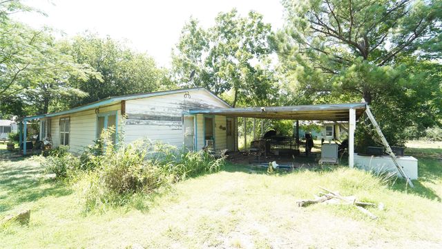833 Carmela Court, Cleburne, TX 76031
