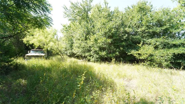833 Carmela Court, Cleburne, TX 76031