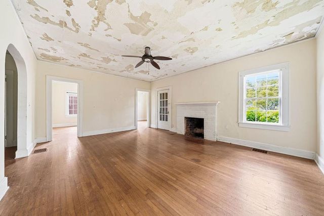 212 West Avenue, Cartersville, GA 30120