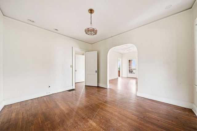 212 West Avenue, Cartersville, GA 30120